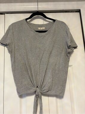 Madewell Light Gray Tie-Front Crop Tee